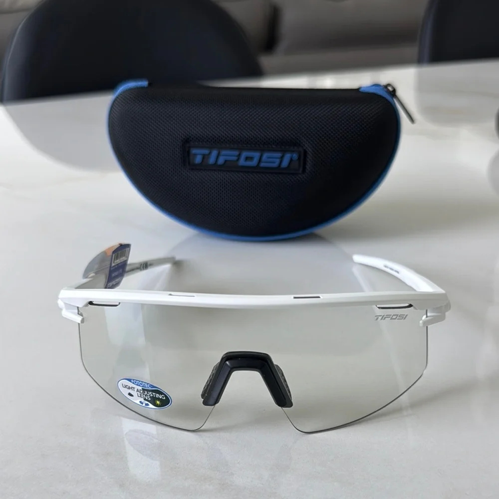 Running / Cycling Sunglasses - Picture 1 of 2